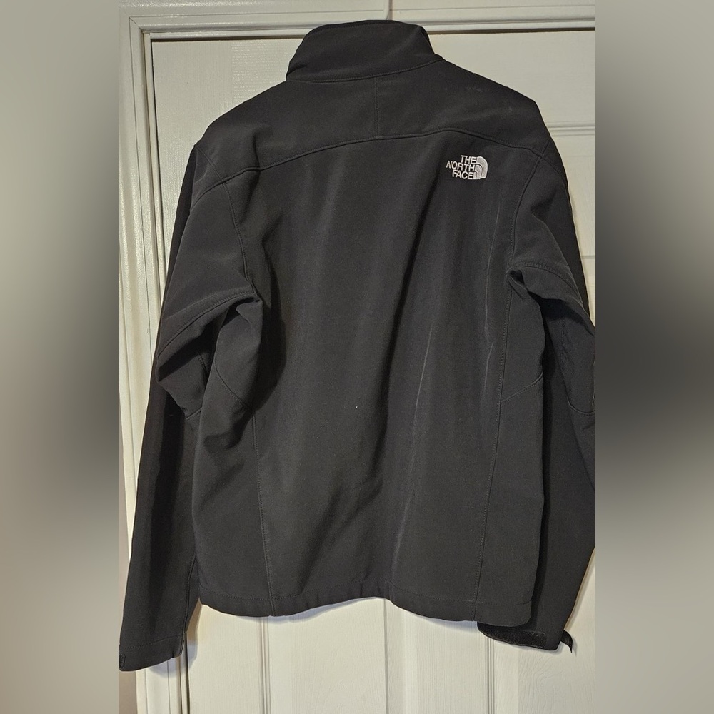 Men’s Apex Bionic 3 Jacket - image 1
